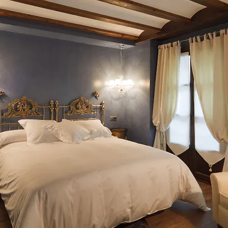 Hospederia De Parajes La Guardia