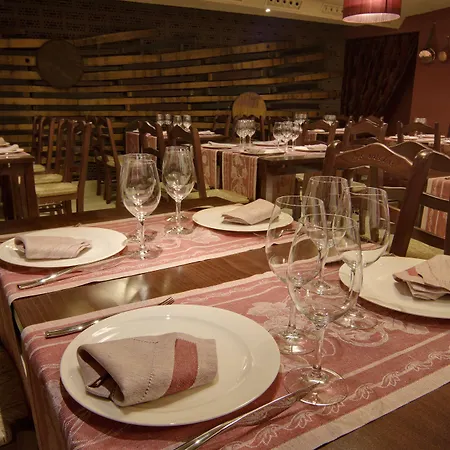 Hotel Hospederia De Parajes 3*