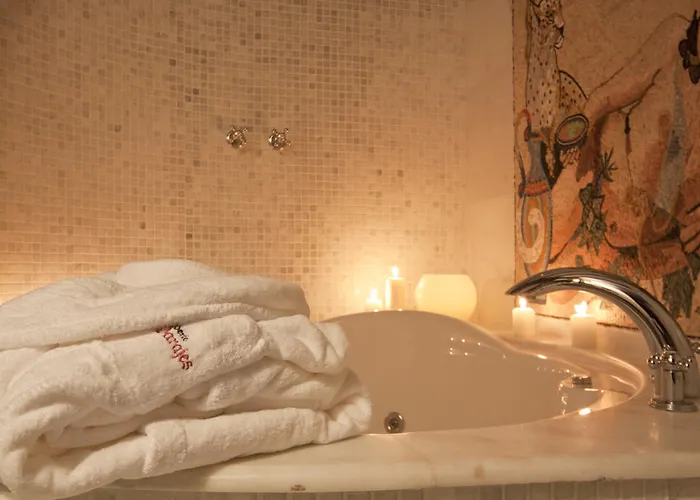 Hospederia De Parajes Hotel